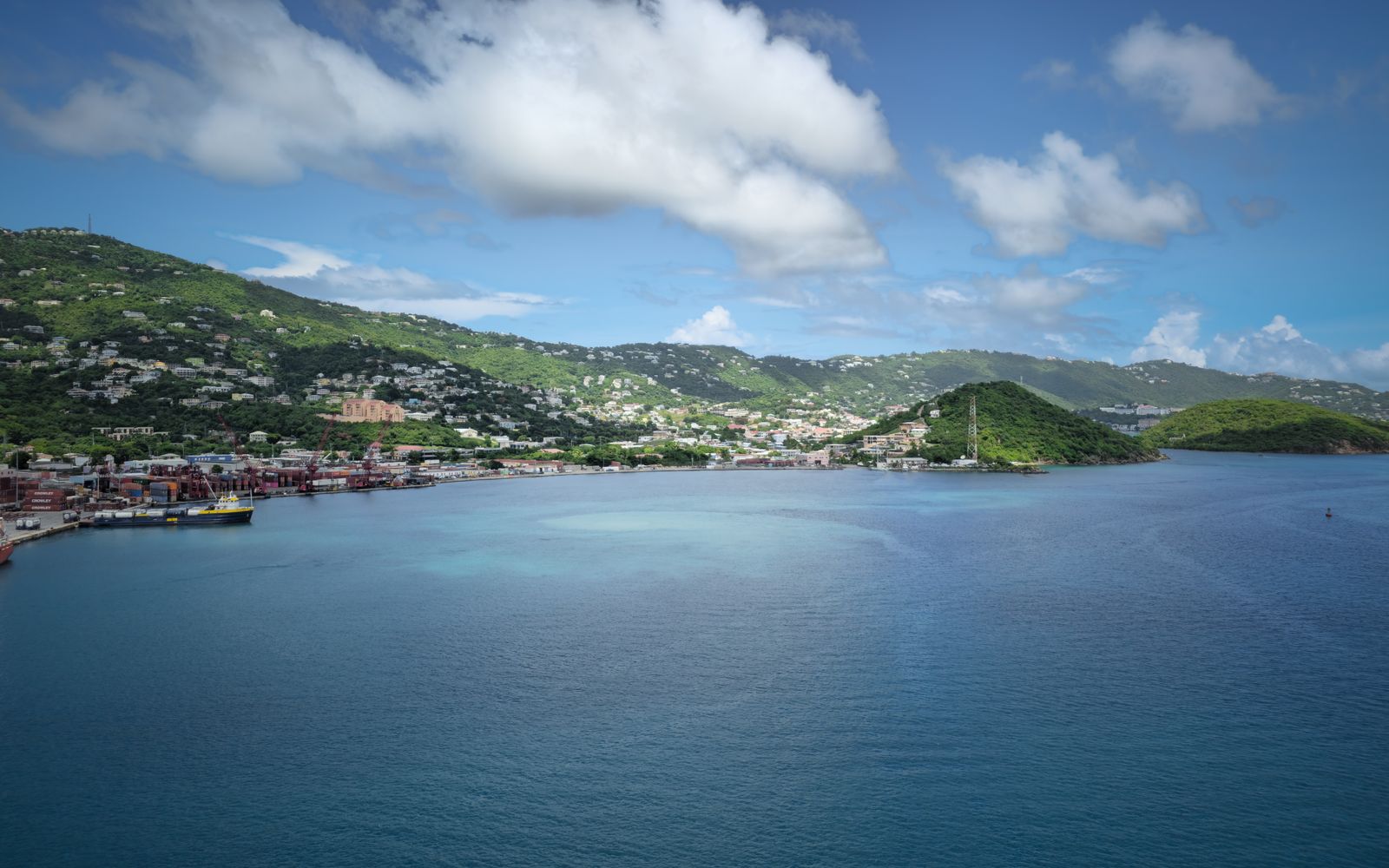 Charlotte Amalie harbour and hillsides, St Thomas, US Virgin Islands