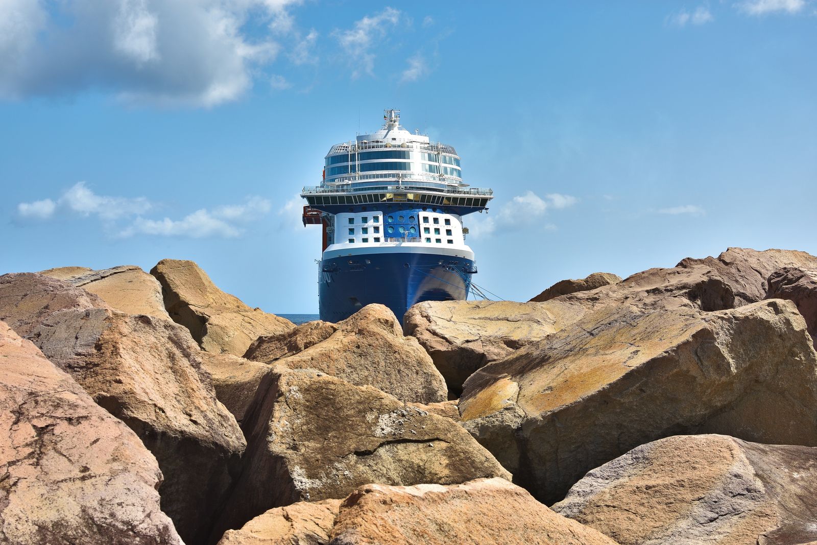 Legal and Financing Basics for Buying in St Kitts and Nevis