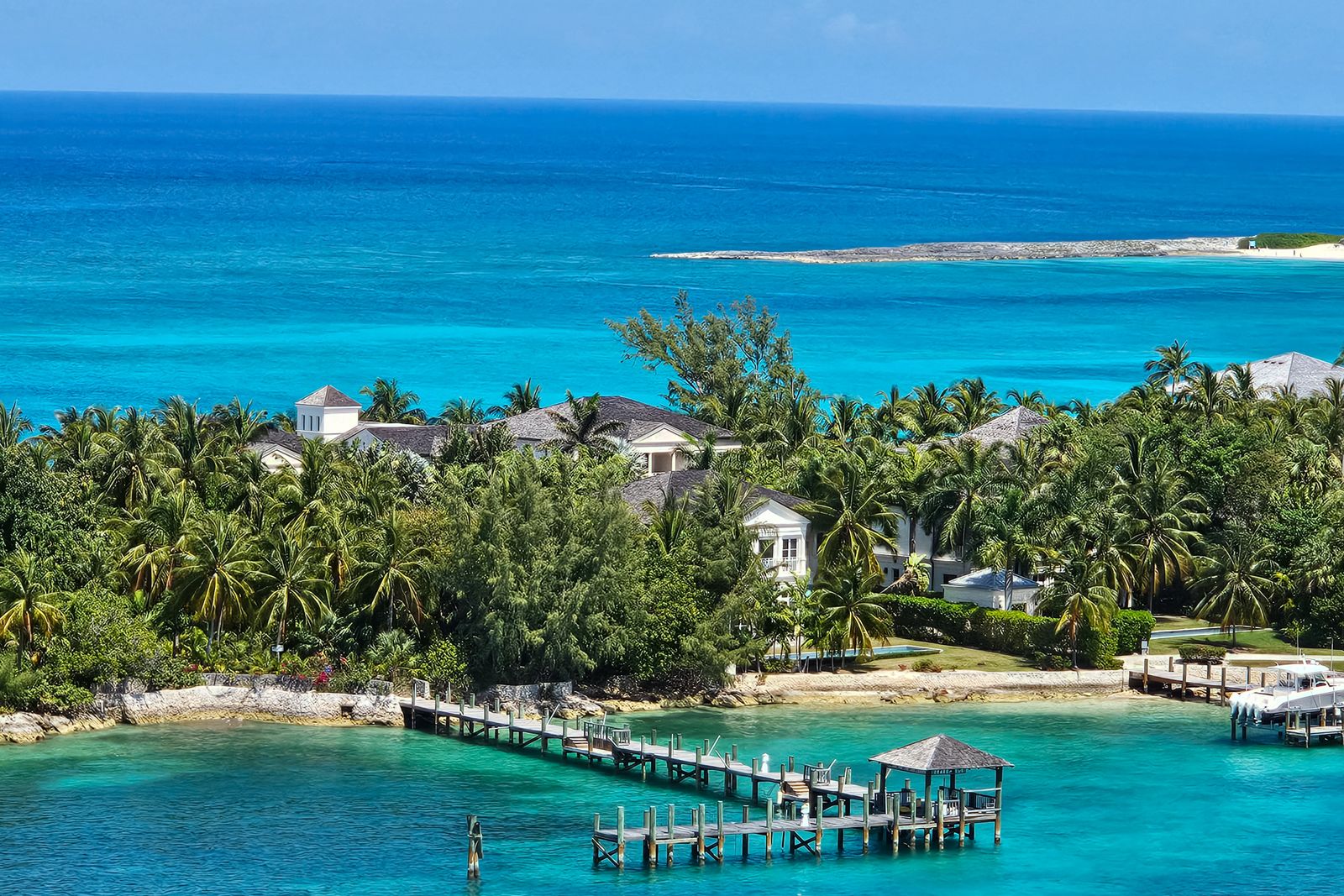 Renting Out Your Bahamas Property: Registration, VAT and the New Property Tax Class