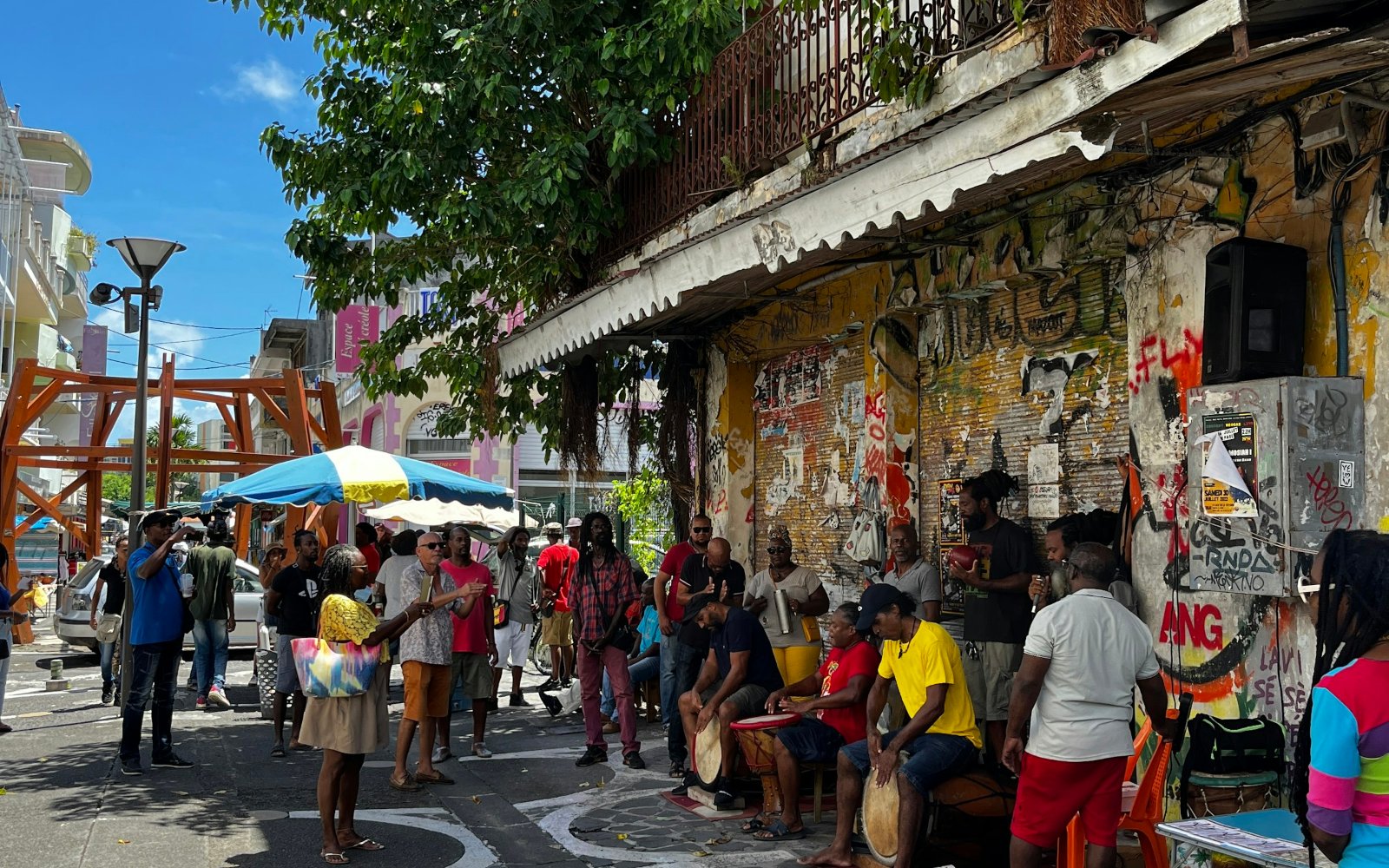 What Buying and Living in Guadeloupe Costs: Notary Fees and Prices 16% Above Mainland France